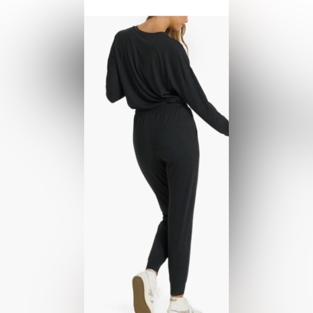 Vuori Lux Henley Jumpsuit-EUC! - Picture 10 of 11